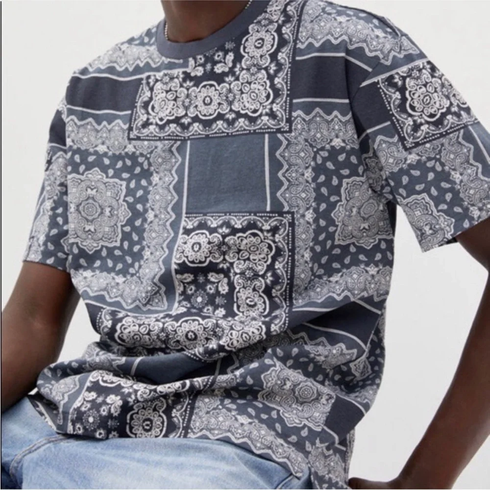 Men's Gray Patterned Shirt